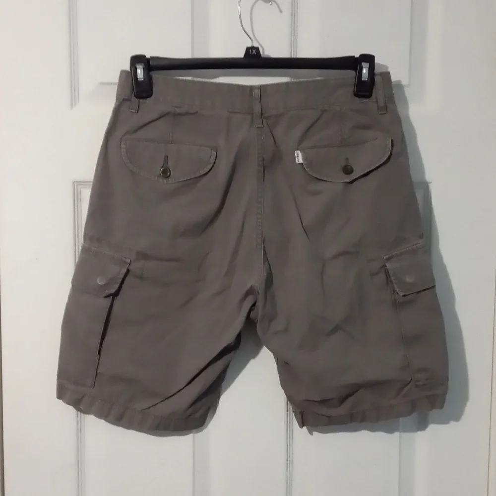 Levi's Men's Gray Cargo Shorts